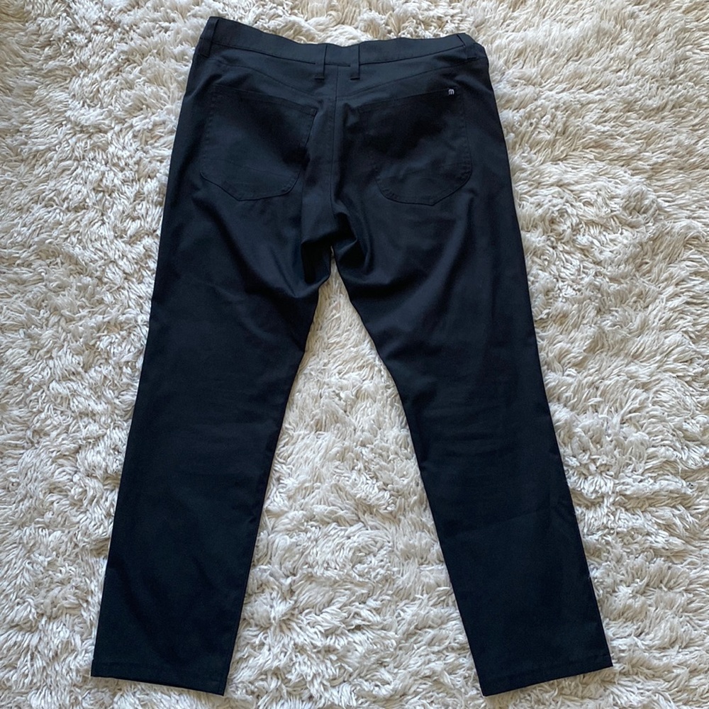 Travis Mathew Open to Close Pants, only worn about 5 times. Awesome pants.